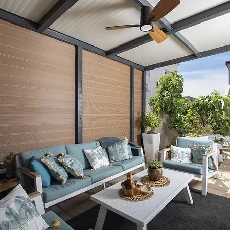 4-bedroom With Pool In Ferienhaus *