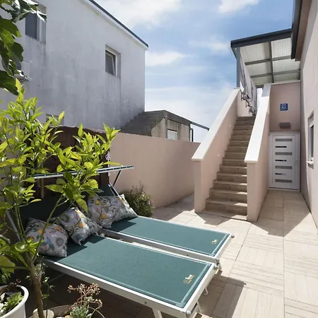 بيت للعطل 4-bedroom With Pool In بيروغ